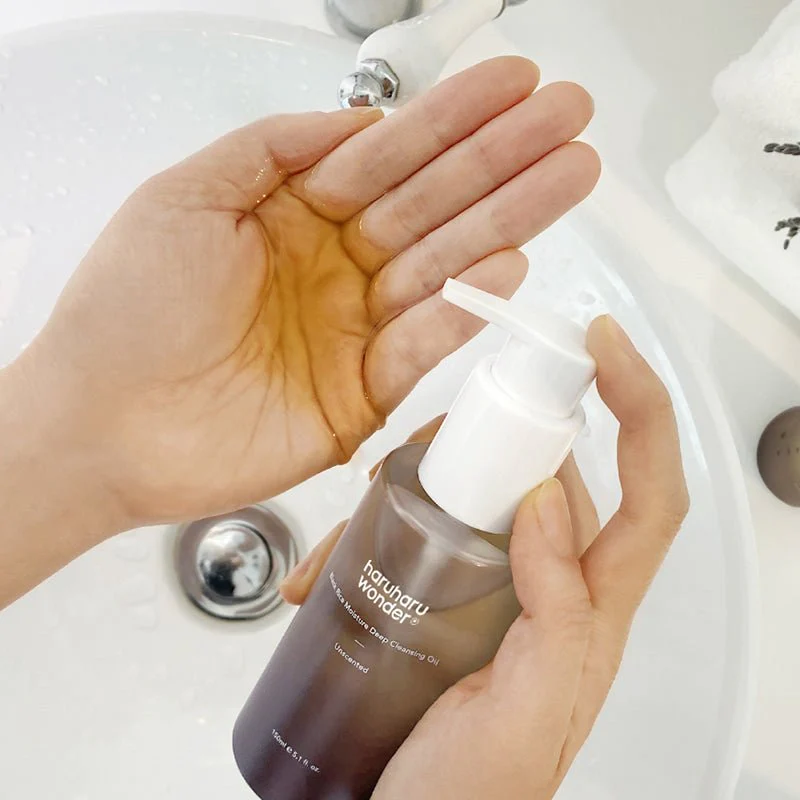 Haruharu Wonder Black Rice Moisture Deep Cleansing Oil 150ml - Image 2