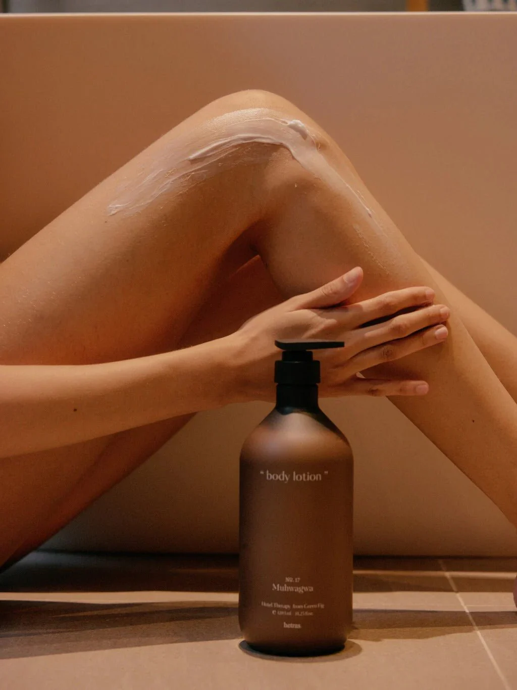 hetras. Hotel Therapy Body Lotion 1013ml (No.2 Flower Park) - Image 2