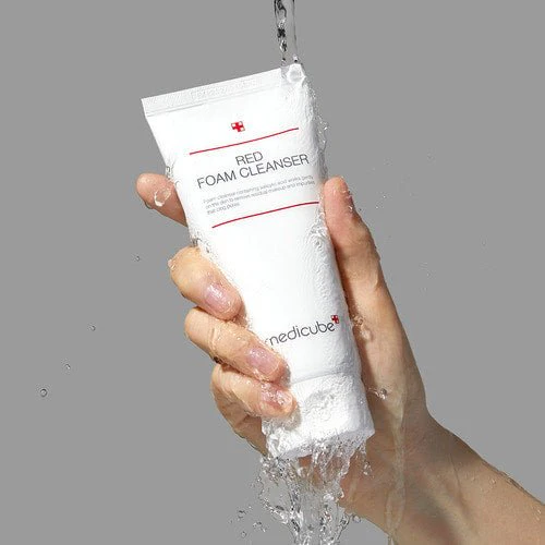 Medicube Red Foam Cleanser - Image 2